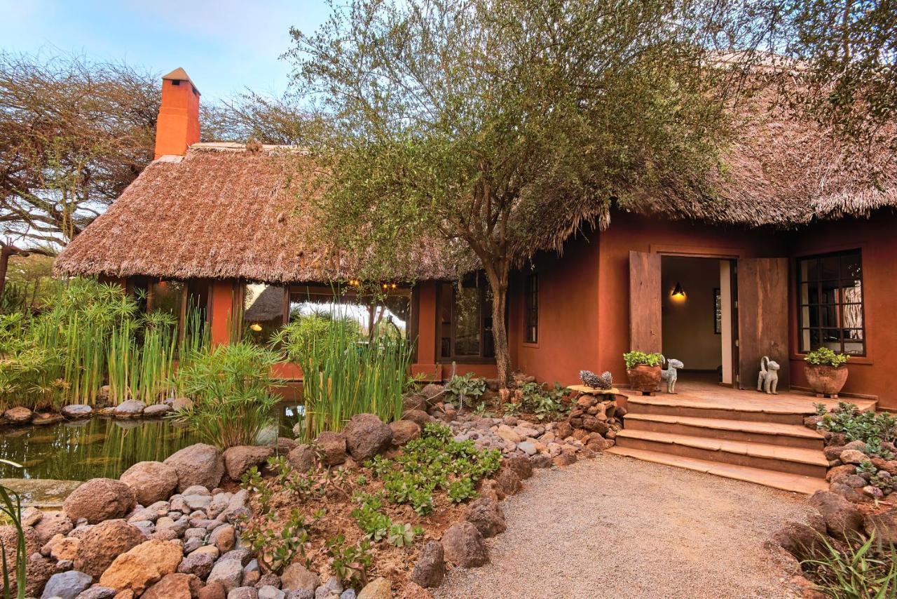 Tawi Lodge Амбосели Екстериор снимка