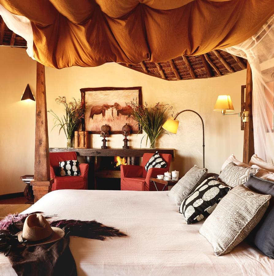 Tawi Lodge Амбосели Екстериор снимка