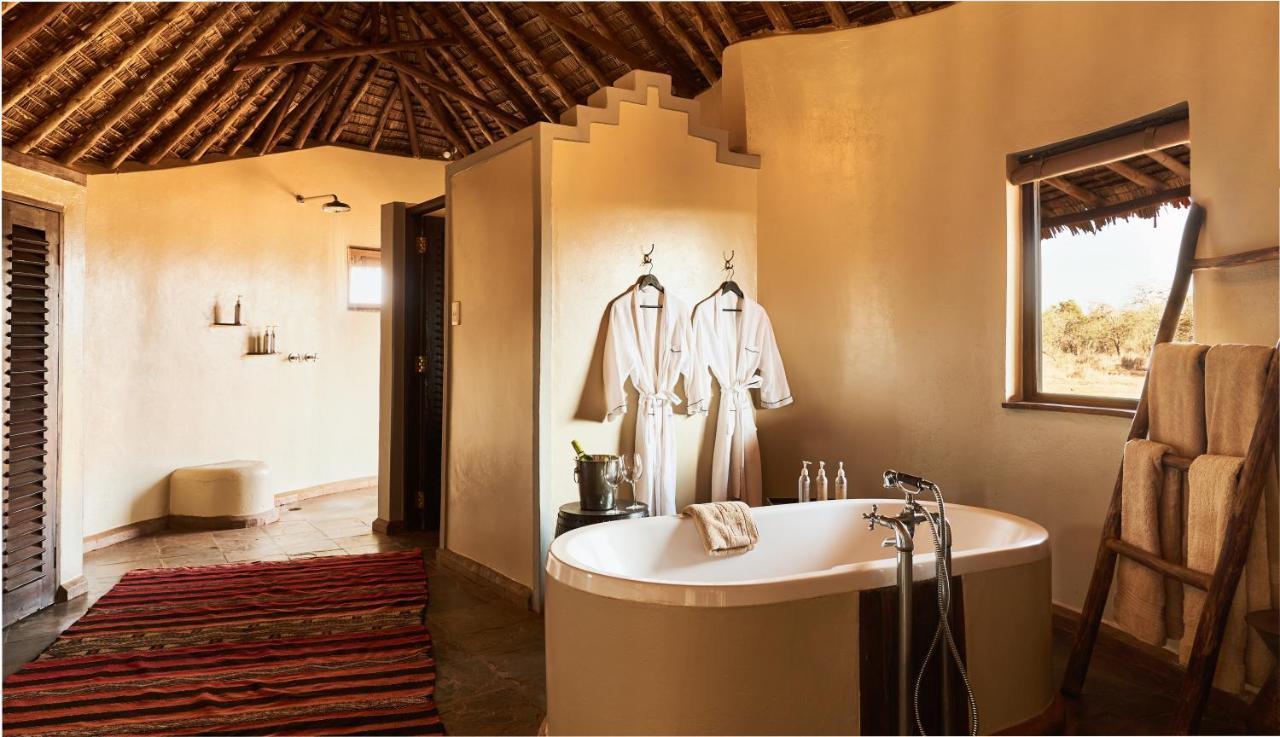 Tawi Lodge Амбосели Екстериор снимка